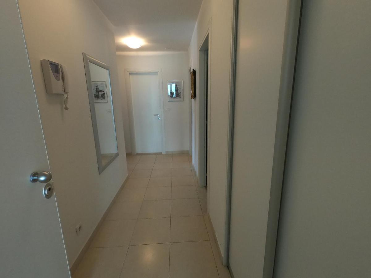 La Fragola Split Apartment ภายนอก รูปภาพ